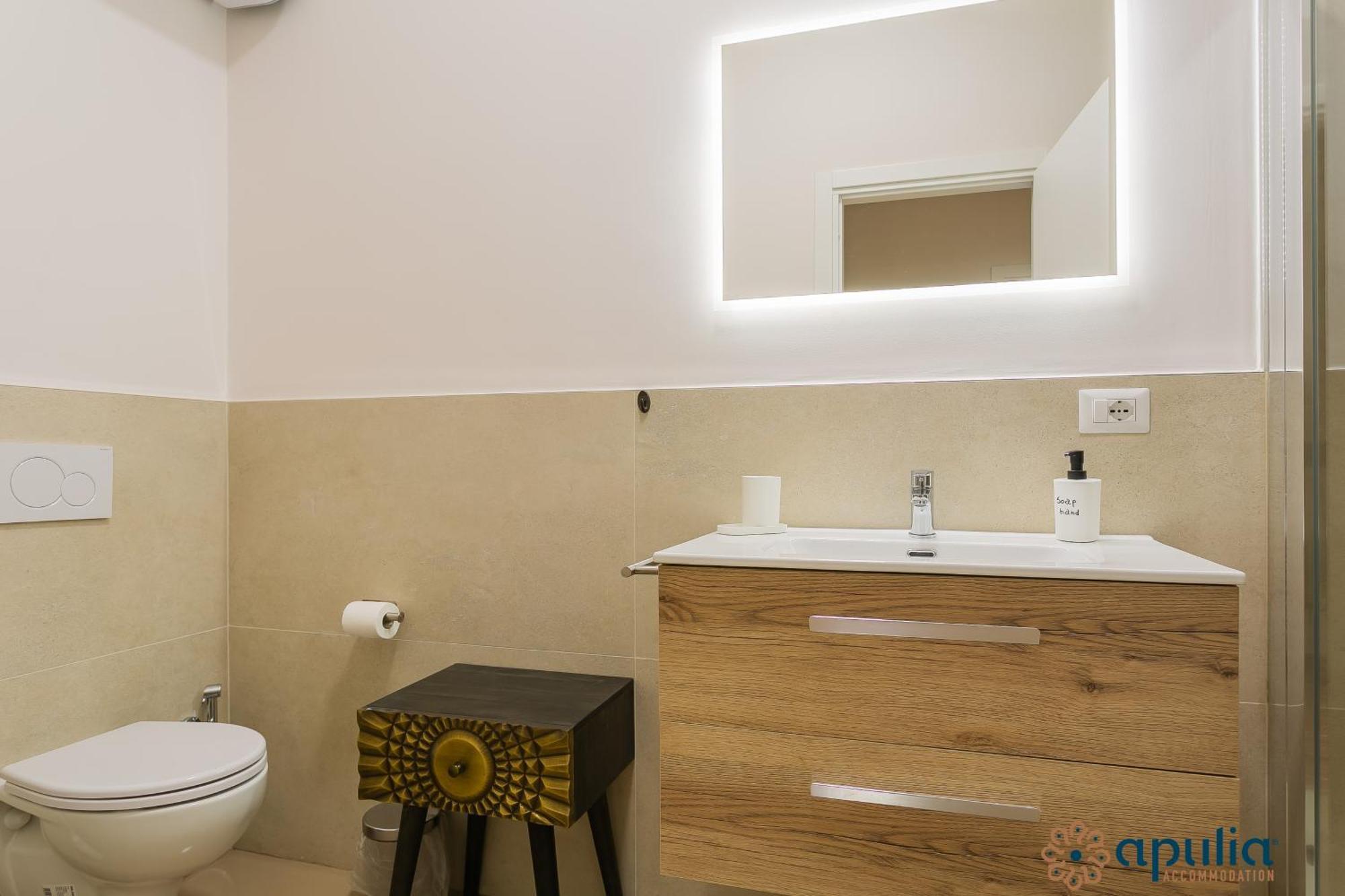 Crisanzio 80 Apartment Bari Exterior photo
