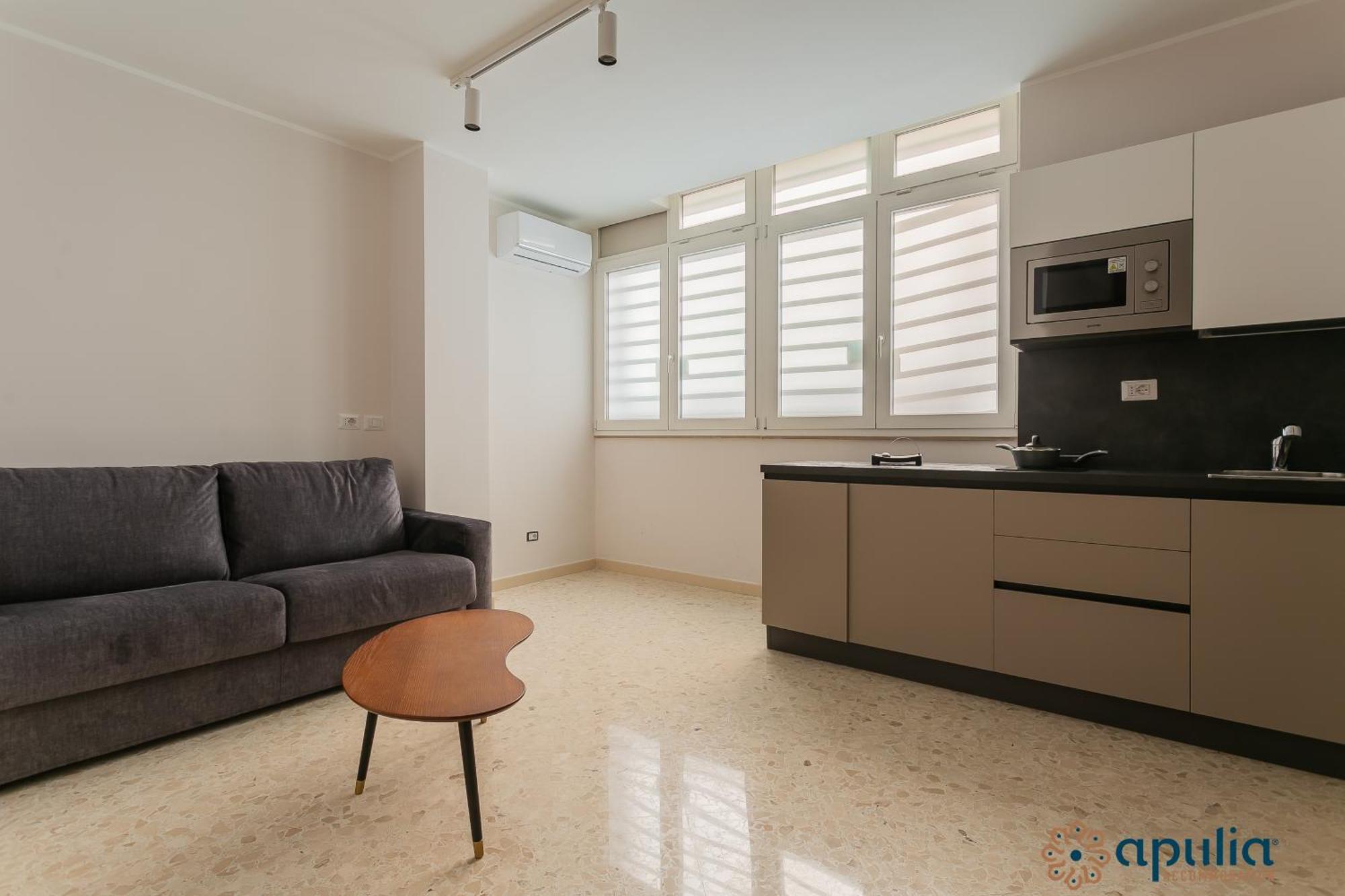 Crisanzio 80 Apartment Bari Exterior photo