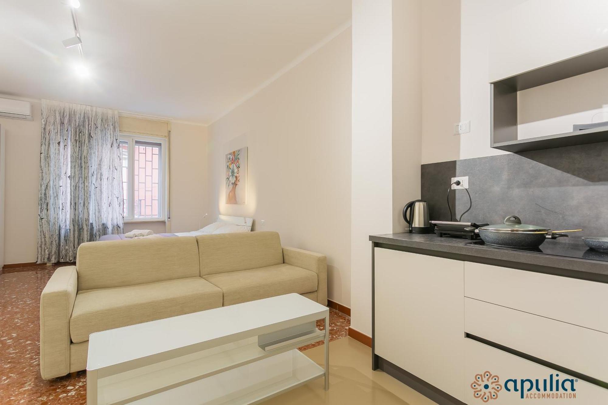 Crisanzio 80 Apartment Bari Exterior photo